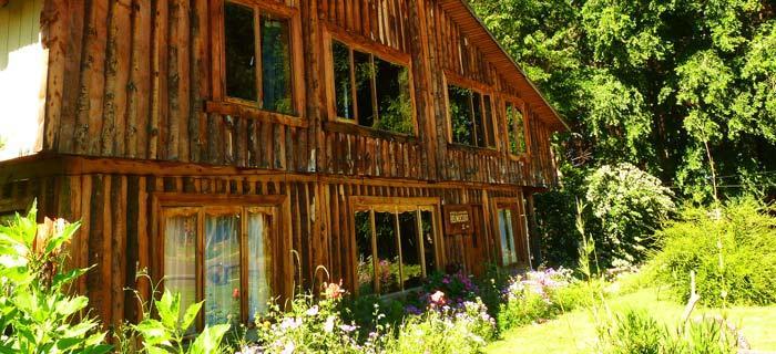Hospedaje Y Agrocamping Relmucura 멜리페우코 외부 사진